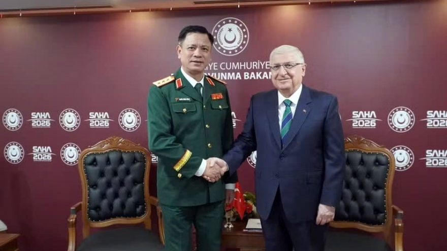 Türkiye seeks to deepen defence cooperation with Vietnam